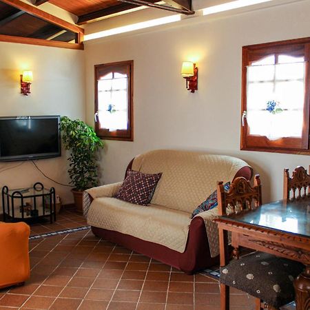 Amazing Apartment In Tossa De Mar With Wifi Bagian luar foto