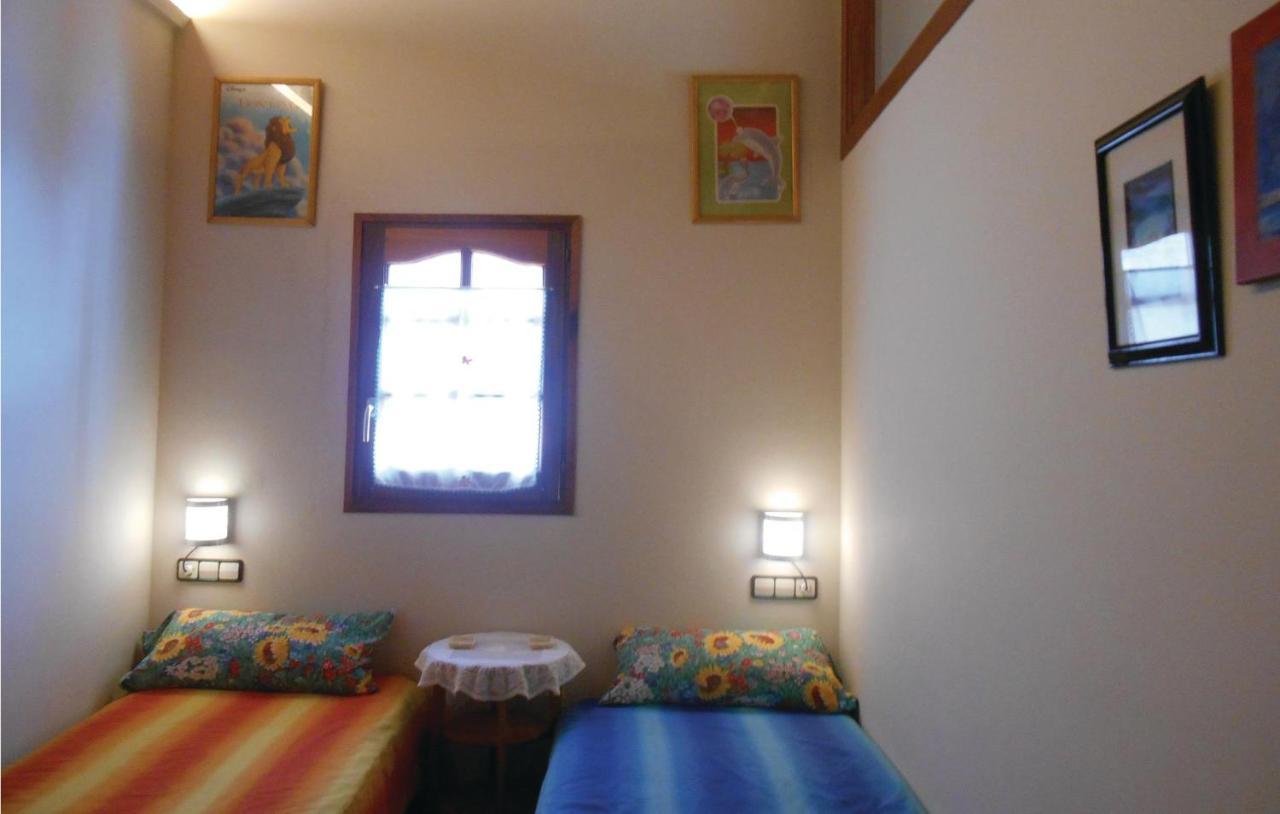 Amazing Apartment In Tossa De Mar With Wifi Bagian luar foto