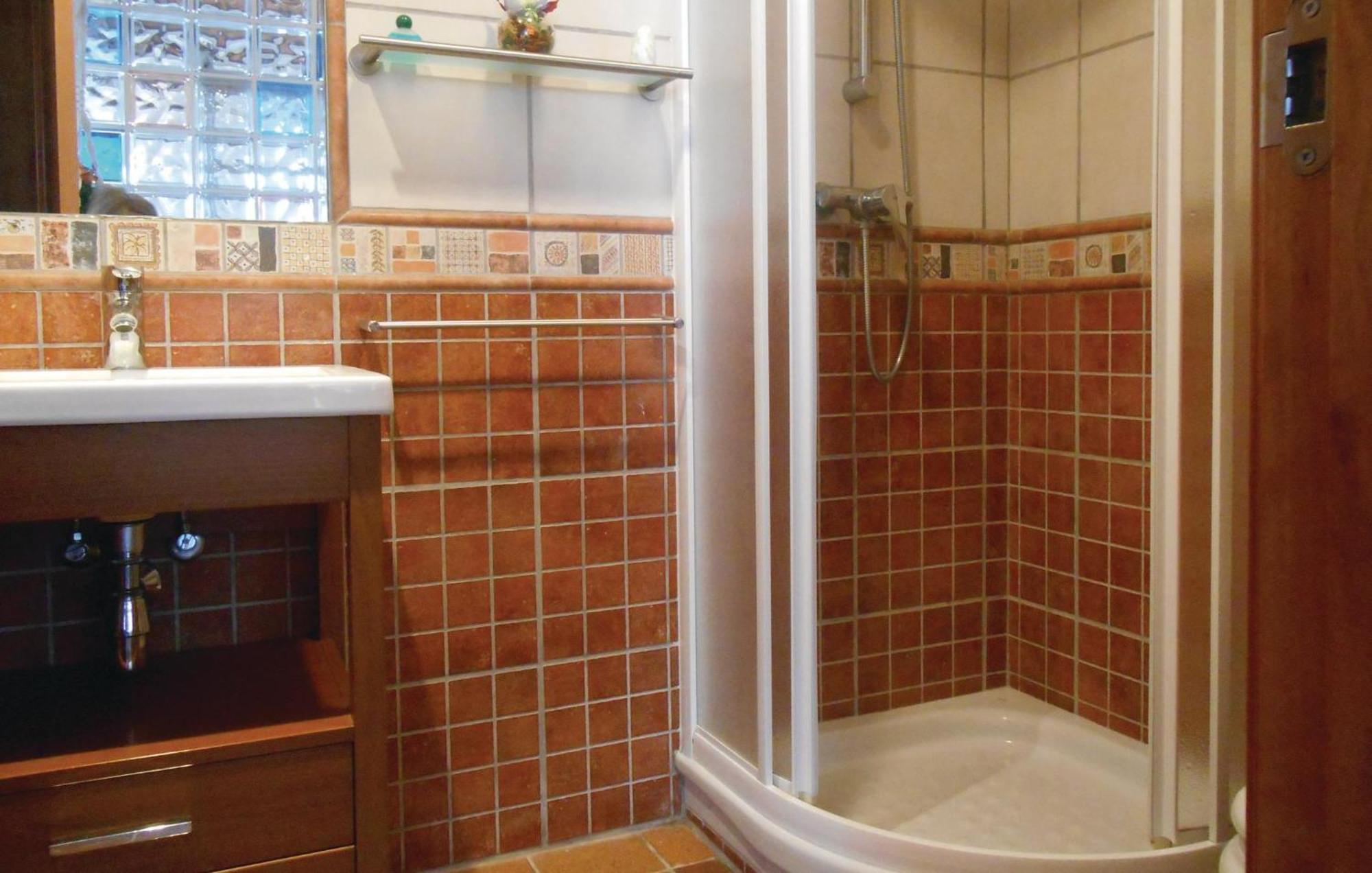 Amazing Apartment In Tossa De Mar With Wifi Bagian luar foto