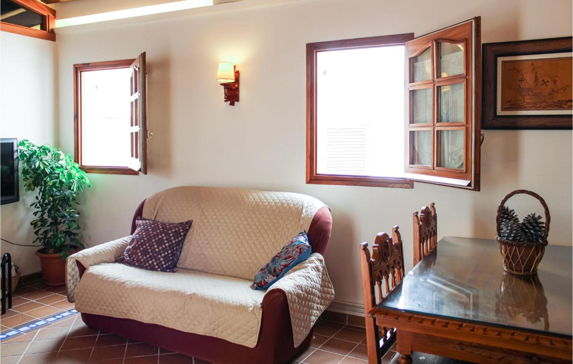 Amazing Apartment In Tossa De Mar With Wifi Bagian luar foto